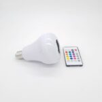 ampoule led bluetooth haut parleur connectee musique enceinte musicale telecommande son lumiere smartphone eclairage integree sans fil ambiance intelligente ios android