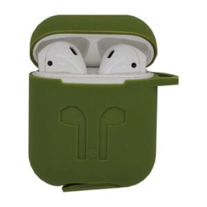 Gros plan sur la texture silicone d'une coque Airpods 1 2 résistante et souple.