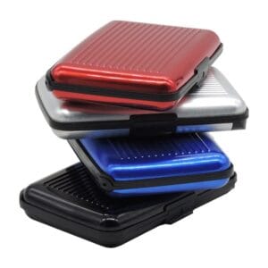 Portefeuille Power Bank 2en1 ouvert avec cartes et batterie externe visible