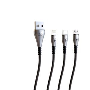 Détail du revêtement en nylon tressé du cable chargeur tressé robuste ORYX de 1m pour une durabilité maximale.