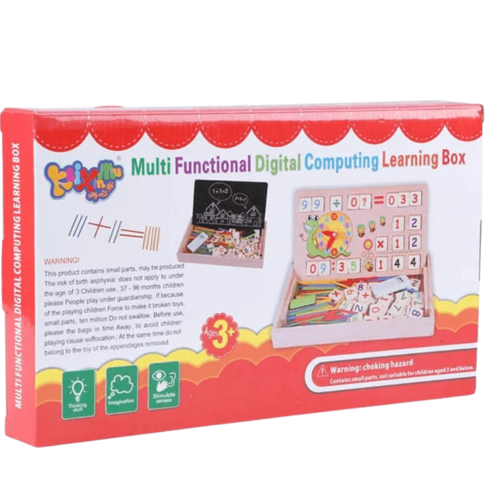 Multi Functional Digital Computing Learning Box – Boîte d’apprentissage numérique et de calcul multifonctionnelle (2) Boîte d'apprentissage éducative multifonctionnelle en bois pour enfants (Multi Functional Digital Computing Learning Box) de marque Kidimuz, montrant des bâtonnets de comptage, des chiffres, une horloge pédagogique et un tableau noir. L'avertissement de risque d'étouffement est visible.