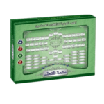 Tapis de prière électronique éducatif pour enfants musulmans, de couleur verte, affichant des boutons tactiles pour l'apprentissage de la salat, du Coran et des invocations. L'emballage porte les inscriptions "أحب الهدية للأطفال المسلمين" et "Favorite Gift For Muslim Children