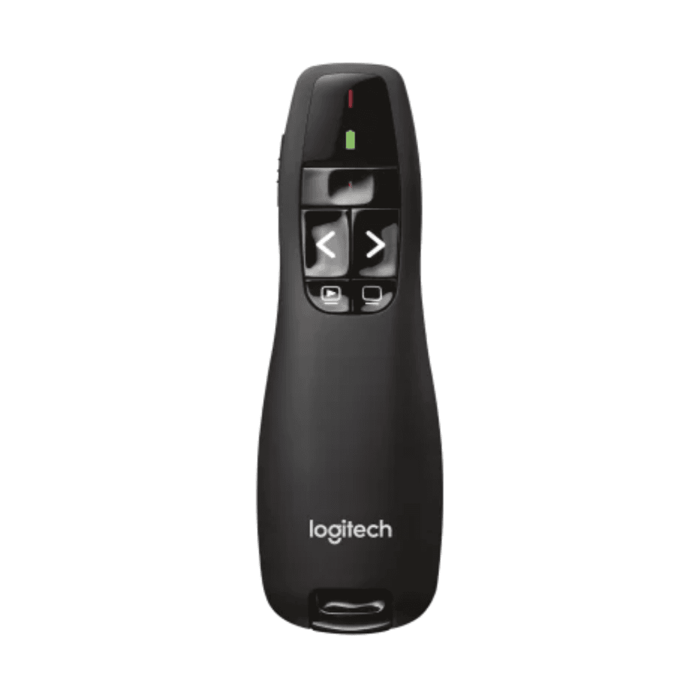 Télécommande présentation Logitech R400 Pointeur Laser Rouge 15m - vue 4 Télécommande présentation Logitech R400 avec pointeur laser rouge en action lors d'un exposé.