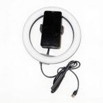 lampe annulaire pour selfie anneau lumineux LED RGB températures de couleur multiples pour photos, vidéos et beauté, disponible sur BrefShop.ma