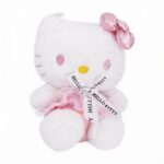 peluche hello kitty rose douce au toucher avec nœud rose en satin et ruban imprimé Hello Kitty, peluche décorative et jouet pour enfants, disponible sur BrefShop.ma